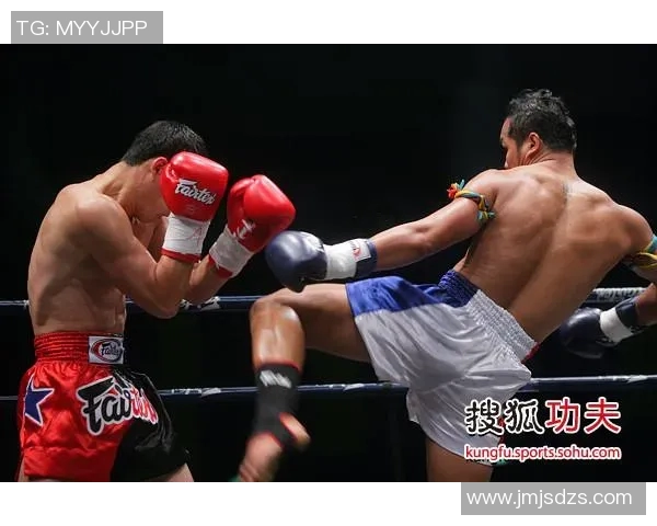 王冠与雅桑克莱的巅峰对决谁将成为拳坛新王者