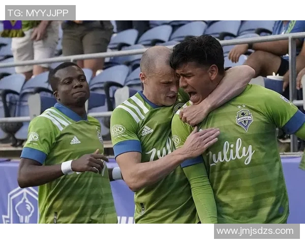 洛杉矶FC与西雅图海湾人激战正酣谁能在这场对决中笑到最后