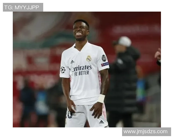 维尼修斯的崛起与挑战:从天才少年到足球巨星的奋斗之路 维尼修斯的崛起与挑战:从天才少年到足球巨星的奋斗之路