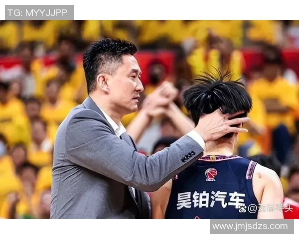 科罗拉多队与西雅图海湾队激战正酣精彩对决引发球迷热议 科罗拉多队与西雅图海湾队激战正酣精彩对决引发球迷热议