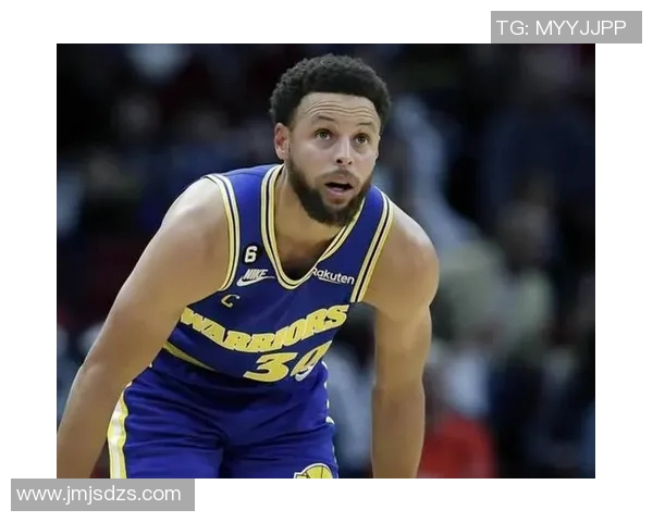 西部决赛巅峰对决威少与库里的篮球传奇之战即将上演 西部决赛巅峰对决威少与库里的篮球传奇之战即将上演