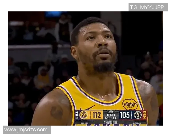 马库斯斯马特在NBA赛场上的拼搏精神与领导力解析