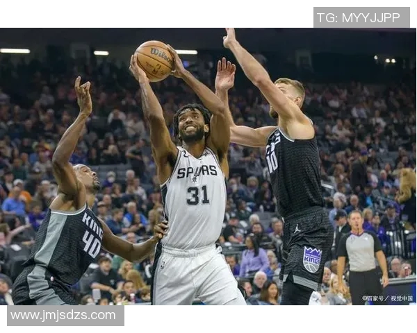 骑士与马刺精彩对决现场直播全程回顾与赛后分析 骑士与马刺精彩对决现场直播全程回顾与赛后分析